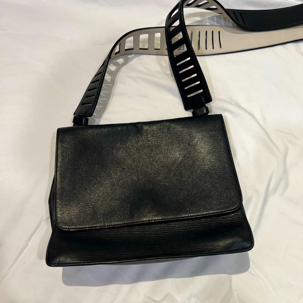 Vince | Black Leather Reversible Crossbody